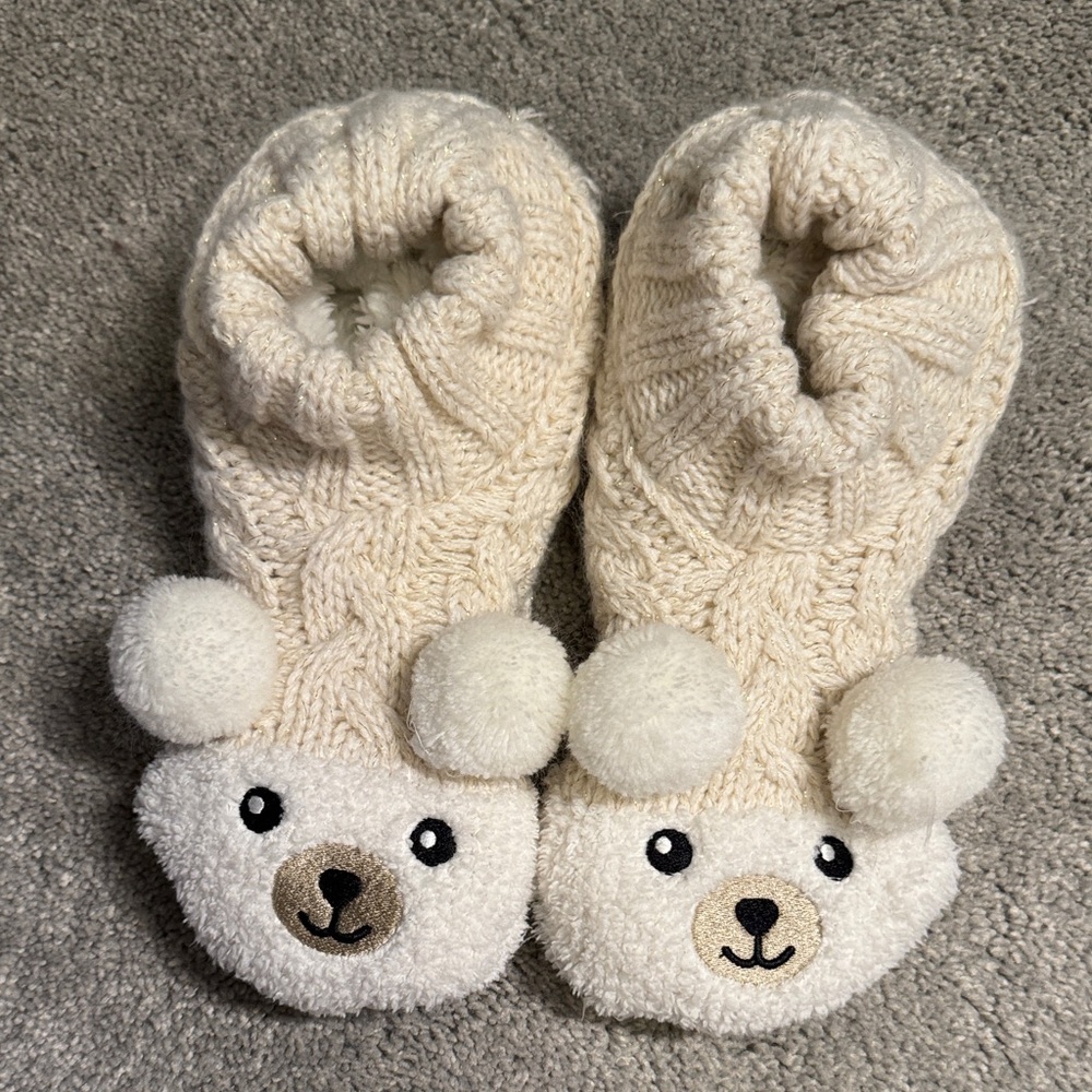 Cozy Cream Bear Knit Slippers for Women